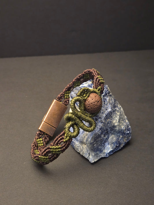 Constrictor Grip: Earthy Shades